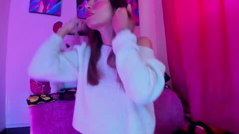 melhiza online show from December 2, 2:18 pm