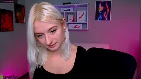 Melisa online show from October 19, 7:27 pm