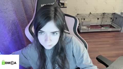 melisanilson online show from December 19, 11:25 pm