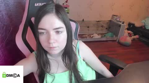 melisanilson online show from February 2, 1:15 am