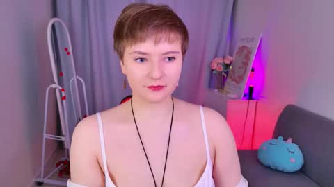 Melissa online show from March 4, 6:09 am