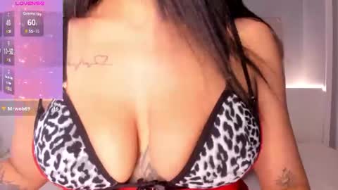 M E L I S S A online show from July 12, 3:40 am