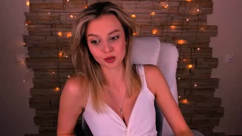 Melissa online show from February 26, 12:49 pm