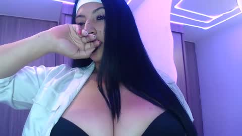 Lau   online show from March 10, 4:14 pm