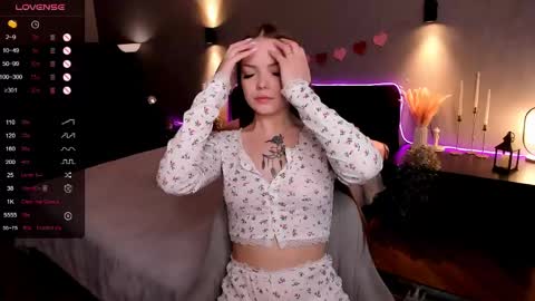 Melisa online show from June 5, 2:37 am