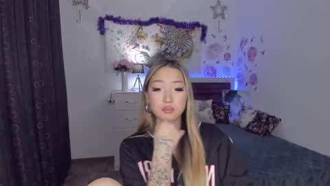 Melissa online show from February 3, 5:24 pm