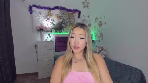 Melissa online show from February 9, 3:34 pm