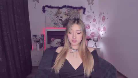 Melissa online show from December 30, 3:23 pm