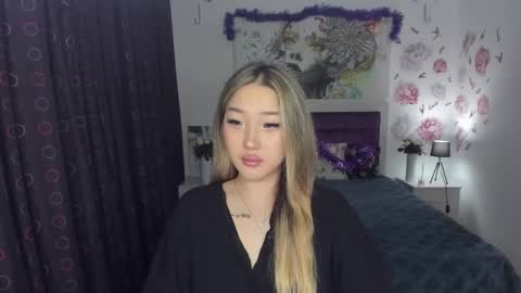 Melissa online show from December 6, 11:54 am