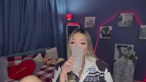 Melissa online show from February 5, 5:21 pm