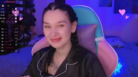 Freya  IM NONUDE online show from January 7, 9:14 pm