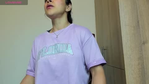 mellanie online show from March 9, 12:42 am