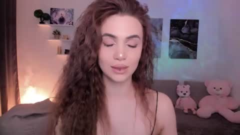 Tessa online show from July 2, 10:54 am