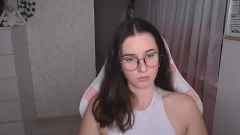 mellonmayre online show from November 14, 8:20 pm