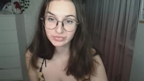 mellonmayre online show from December 22, 8:12 pm