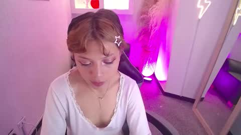 melody701583as online show from February 13, 2:51 pm