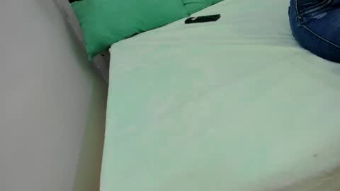 melody_kener online show from April 22, 2:30 am