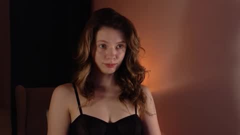 melody  online show from October 30, 3:57 pm