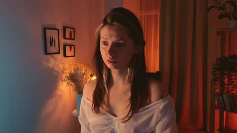 melody  online show from December 23, 3:55 pm