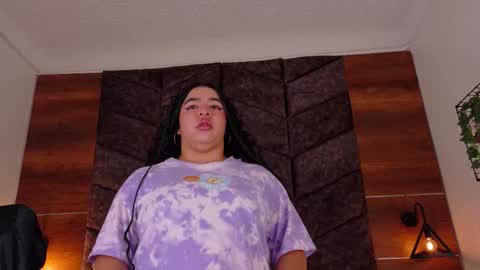  Memphis Williams  online show from December 16, 3:01 am