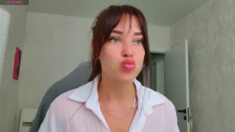 Megan online show from June 23, 5:05 am