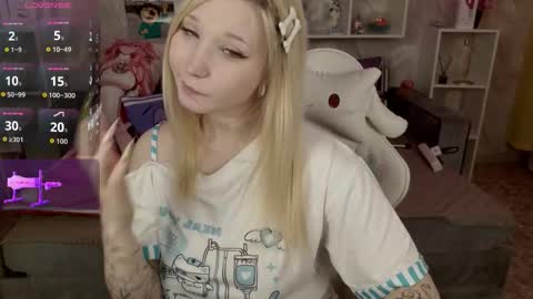 MeowkaKitty online show from February 23, 2:23 am