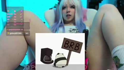 meowmelf online show from June 25, 9:27 pm