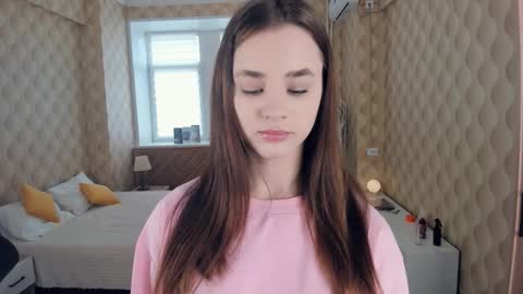 Julie online show from October 8, 9:46 am