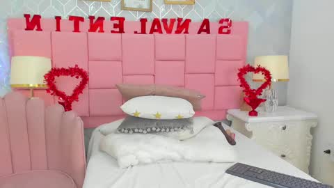   online show from February 14, 1:08 pm