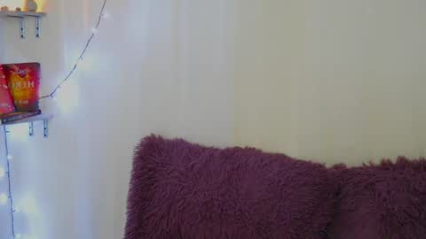 Merida Bell online show from January 3, 12:11 am