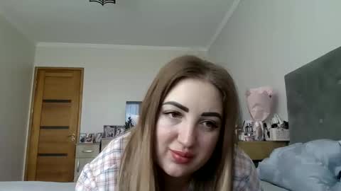 MeriWoulders online show from April 17, 11:56 am