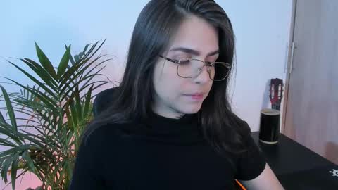 Meurif online show from December 20, 3:38 pm