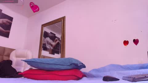 Emi online show from March 9, 7:15 pm