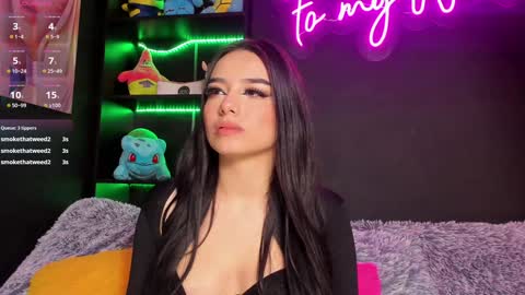 Mia Baker  online show from December 21, 3:20 pm