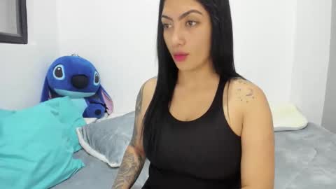 mia_belmonte online show from December 17, 6:56 pm