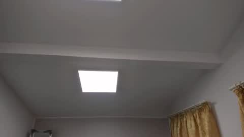 mia_chloe131706 online show from September 25, 7:51 am