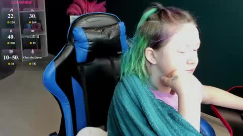 Mia online show from July 22, 3:29 am