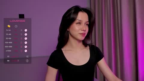 Mia online show from September 20, 6:17 pm