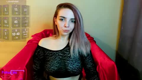 MiaJoy online show from March 10, 4:35 pm