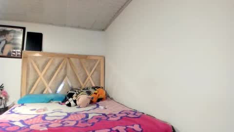 mia kaneee online show from November 22, 1:52 am