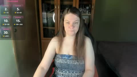 mia_lores online show from April 10, 9:04 am
