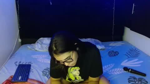 Mia  online show from February 28, 4:31 pm