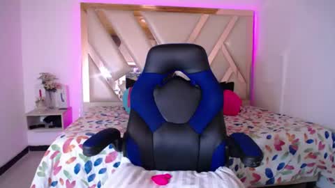 MIA online show from June 18, 11:48 am