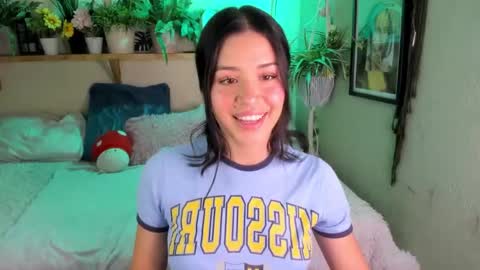 Miaa online show from November 25, 8:31 pm