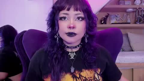 Mia online show from September 13, 3:36 am