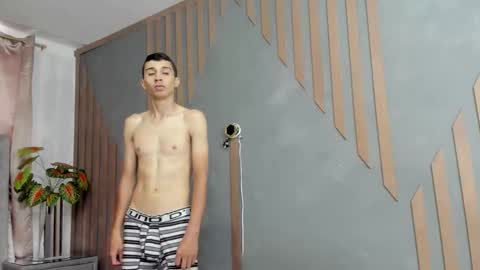 miaandrony online show from April 13, 12:50 pm