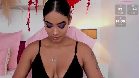 Call me Mia online show from February 14, 8:59 pm