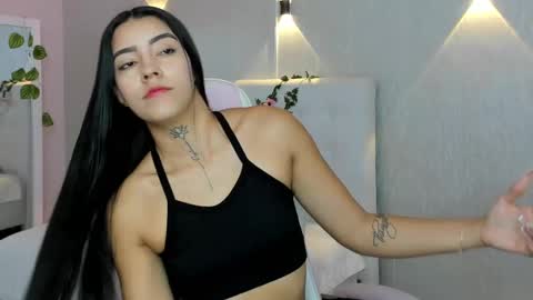 Mia Gomez online show from March 4, 12:33 pm