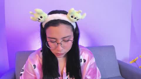 miah new independent model acount online show from December 5, 3:39 am