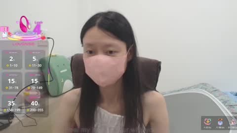 miahchan68 online show from October 26, 7:59 am